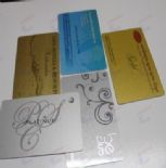 כרטיס פלסטיק  גוון מטאלי