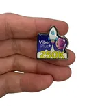 סיכת דש מתכת צורנית עם הדפסה מינ 100 יח'